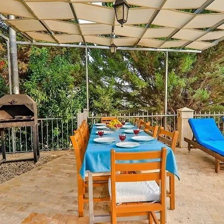 Kalamar Kalkan'da 14 Kisilik *